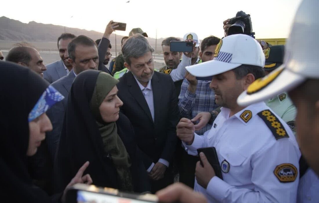 پروژه چهارخطی کردن محور چوپانان-پلیس راه تا نیمه اول ۱۴۰۳ تکمیل می‌شود/ کاهش ۲۰ سال انتظار برای ایمنی محور ترانزیتی