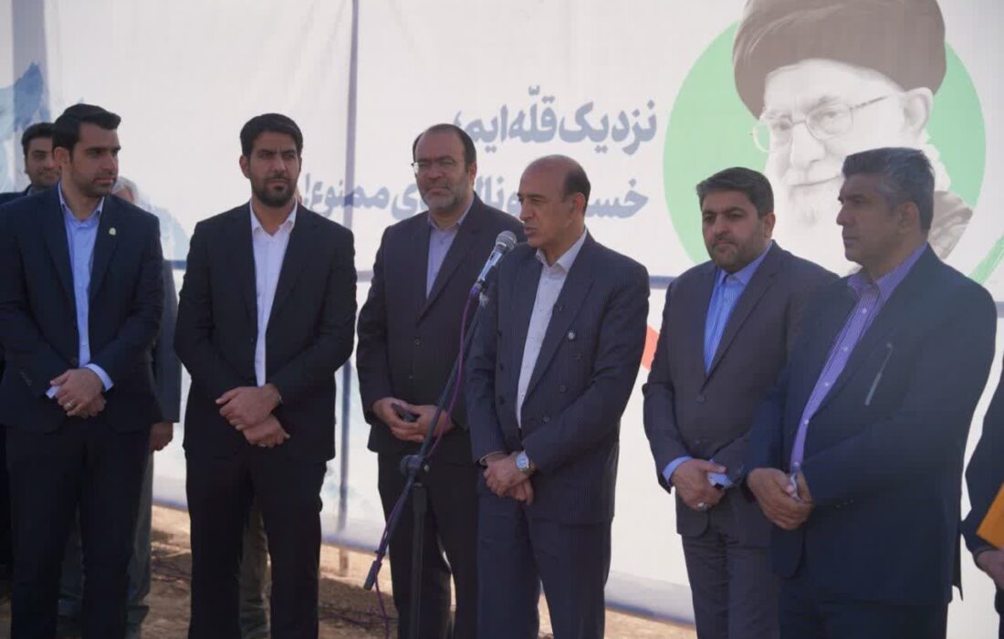 معاونین وزیر راه و شهرسازی از پروژه مترو بهارستان بازدید کردند