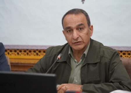 شیشه‌فروش: کانون‌های گرد و غبار داخلی و خارجی در استان اصفهان فعال شدند 