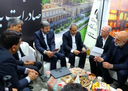 استان اصفهان با حضور پررنگ در اکسپو ۲۰۲۵، فرصت‌های سرمایه‌گذاری و صادراتی را معرفی کرد