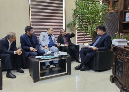 پیگیری عوارض سبز در دیدار مدیران‌کل دفتر امور شهری و امور مالیاتی استان اصفهان