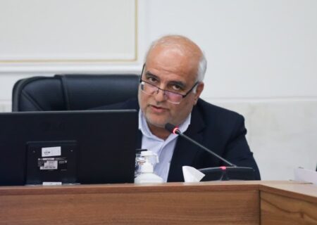 فرماندار خمینی‌شهر: پروژه پل شهرک صنعتی برق خمینی شهر پس از ۱۲ سال پیگیری به مرحله پایانی رسید