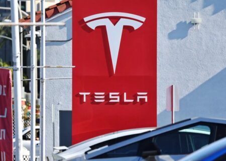 فروش تسلا در عربستان آغاز شد
