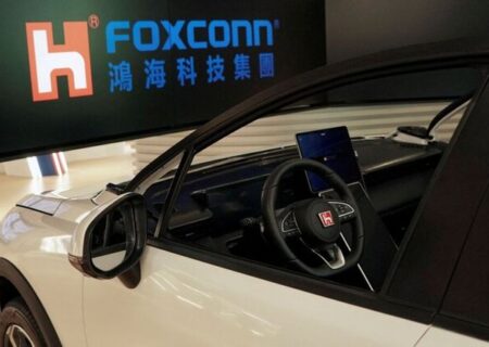 فاکسکان با نیسان در زمینه خودروهای الکتریکی همکاری می کنند