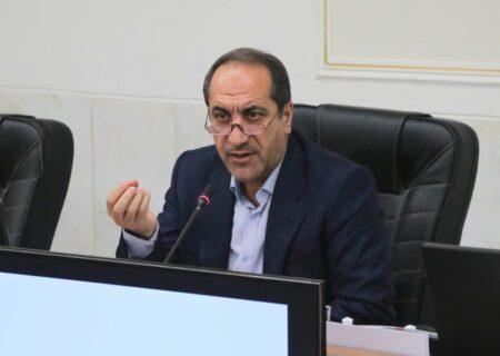 شرایط رسانه‌ای کنونی نیازمند تبلیغات صحیح است/لزوم وفاق جریانات سیاسی در شرایط فعلی