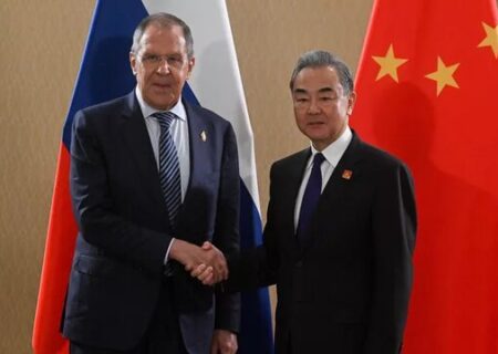 وزرای خارجه روسیه و چین درباره برنامه هسته‌ای ایران رایزنی کردند