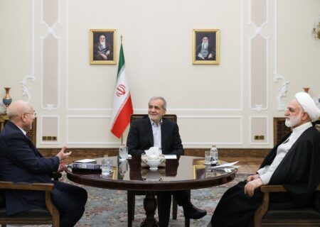 همدلی و عزم قوای سه‌گانه در راستای تحقق شعار سال