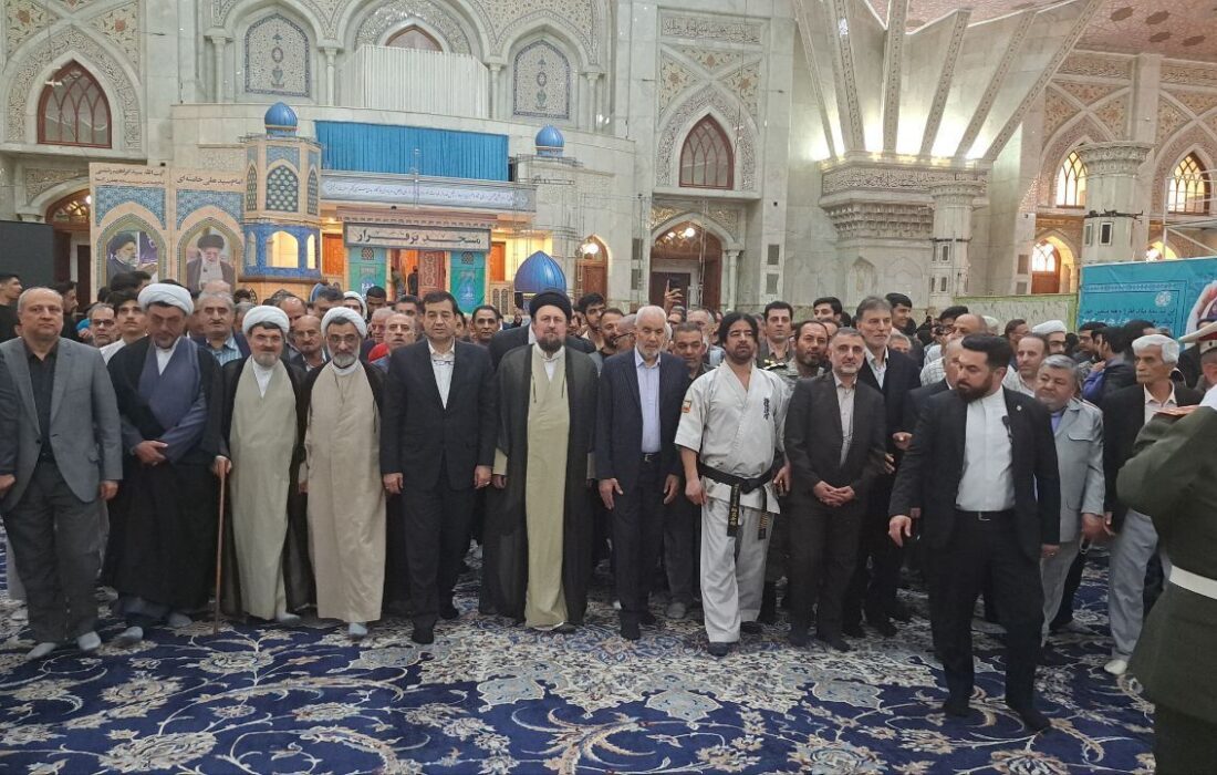 آئین نکوداشت روز ملی فرهنگ پهلوانی در حرم امام خمینی (ره) برگزار شد