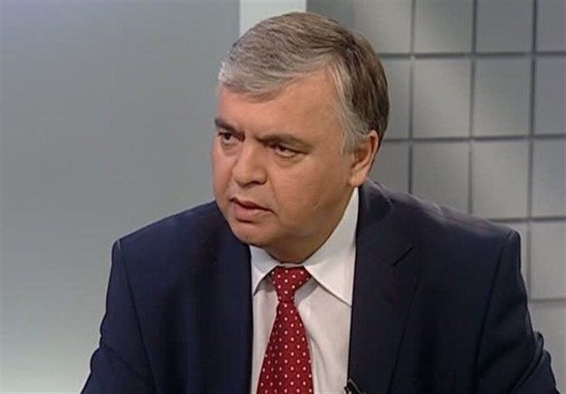 صفروف: روسیه طرفدار حل مسائل ایران و آمریکا است