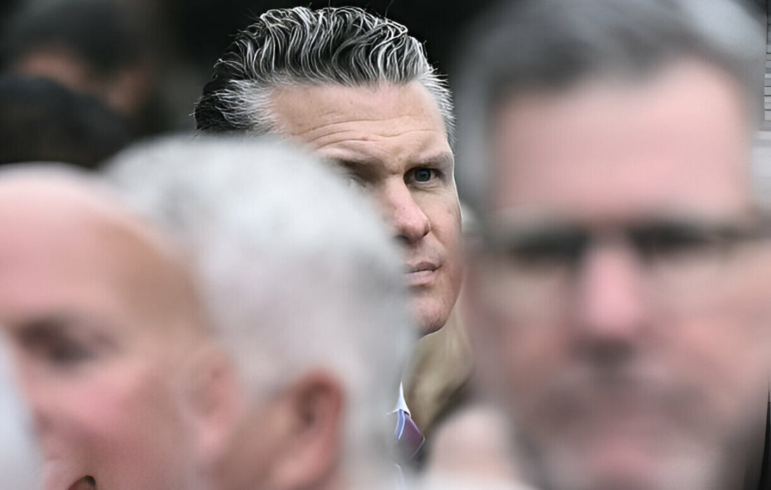 شکاف در دولت ترامپ بر سر ایران عمیق‌تر می‌شود