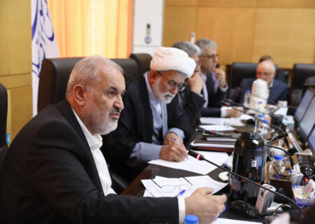 رییس کمیسیون انرژی مجلس: اکثر اعضای کمیسیون انرژی از پاسخ‌های وزیر نیرو قانع شدند