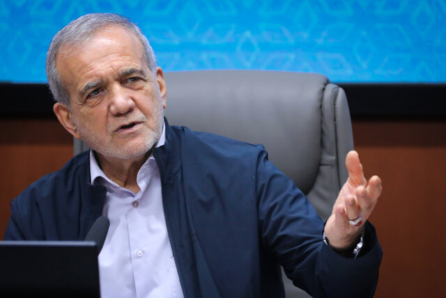 رئیس جمهور: کاری کنیم بیمار ناراضی از مراکز درمانی خارج نشود