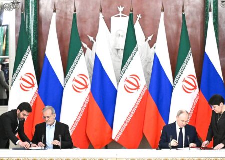 رئیس جمهور روسیه قانون معاهده جامع راهبردی با ایران را امضا کرد