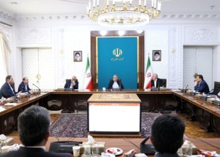 رئیس جمهور: حمایت از فعالان حوزه انرژی‌های تجدیدپذیر باید صدر اولویت‌ کاری بخش‌های دولتی مرتبط باشد