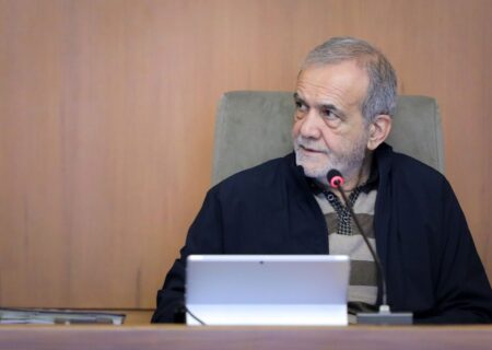 دولت با تمام وجود می‌کوشد اختلالی در زندگی مردم ایجاد نشود