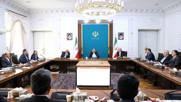 رئیس جمهور: حمایت از فعالان حوزه انرژیهای تجدیدپذیر باید صدر اولویت کاری بخشهای دولتی مرتبط باشد