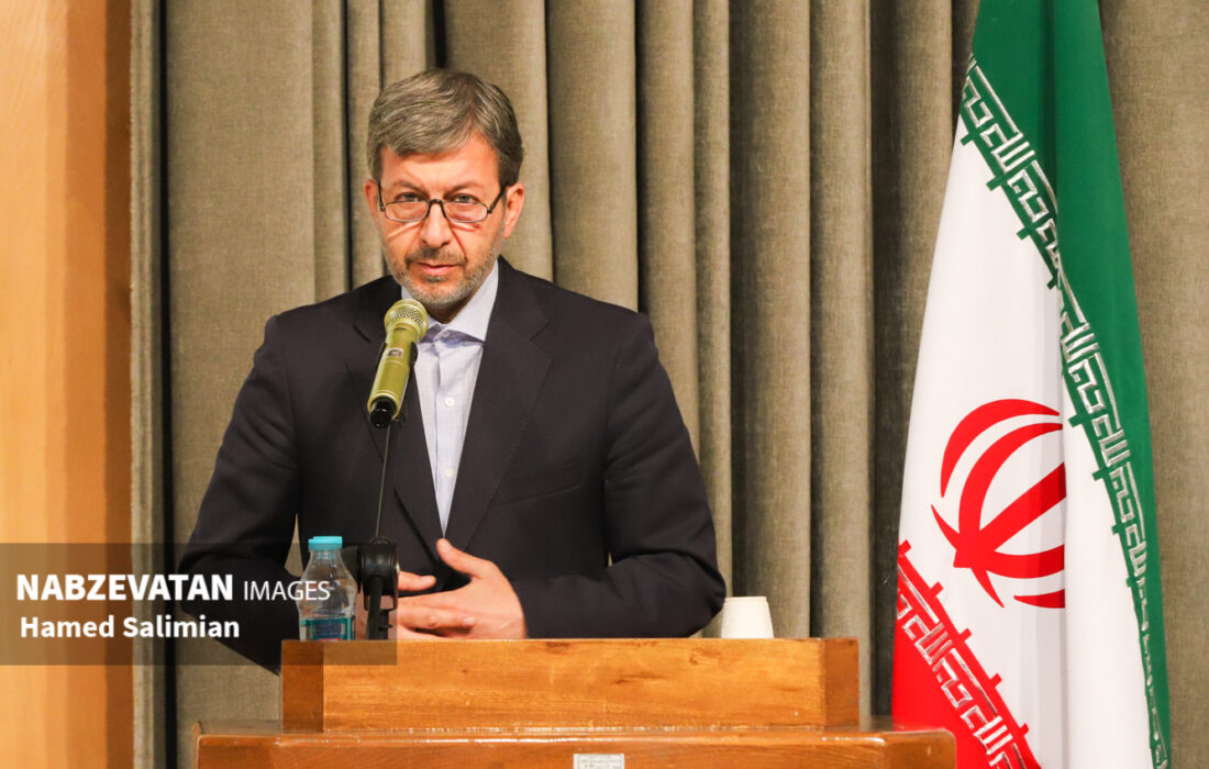 تاکید استاندار اصفهان بر جذب اعتبارات ملی و جلب مشارکت سرمایهگذاری در شهرستان لنجان