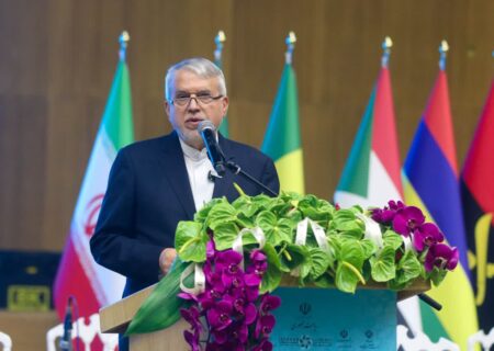 جاذبه‌های درونی اصفهان همه را به سمت خود می‌کشاند