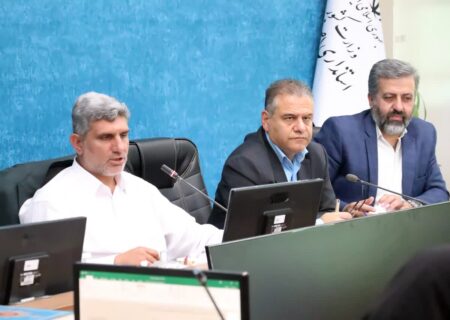 بررسی ۴۰ مصوبه از ۷۴ مصوبات سفر رئیس‌جمهور به جرقویه؛ ۲۴ پروژه جرقویه تکمیل شد