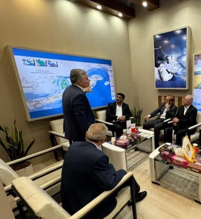 پیگیری راهبرد توسعه دریامحور در قالب همکاری‌های مشترک اصفهان و منطقه آزاد قشم در نمایشگاه اکسپو