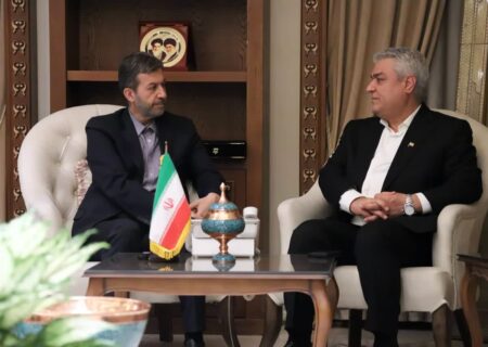 استاندار اصفهان:اصفهان آماده میزبانی مسابقات جهانی و بین‌المللی بولینگ و بیلیارد است