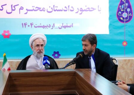 استاندار اصفهان:وفاق ملی و همکاری‌های بین‌بخشی؛ راه‌حل کلیدی کاهش آسیب‌های اجتماعی در اصفهان است
