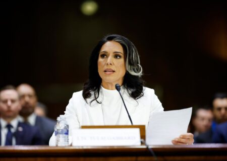 فاکس نیوز از اخراج مقام‌های ارشد شورای اطلاعات ملی آمریکا خبر داد