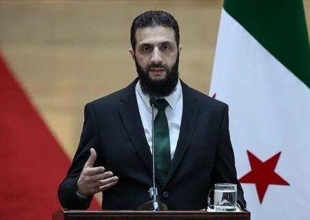 عقب نشینی حکومت جولانی از برگزاری یک همایش با تهدید خبرنگار صهیونیست