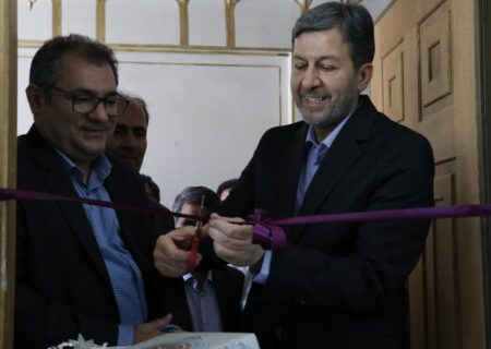 تشویق هنرمندان صنایع‌دستی اصفهان برای آموزش به نسل جدید