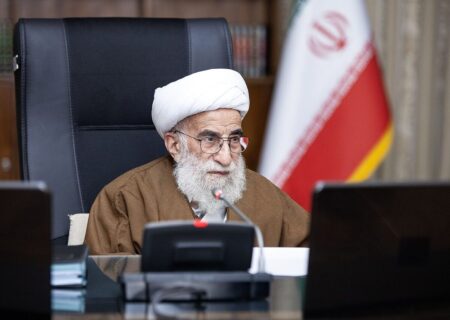 راهپیمایی اربعین عبادت اجتماعی است