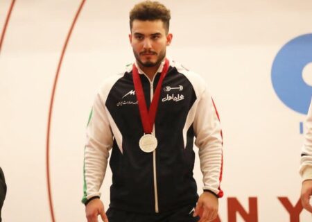 درخشش وزنه بردار خوزستانی در مسابقات جوانان جهان