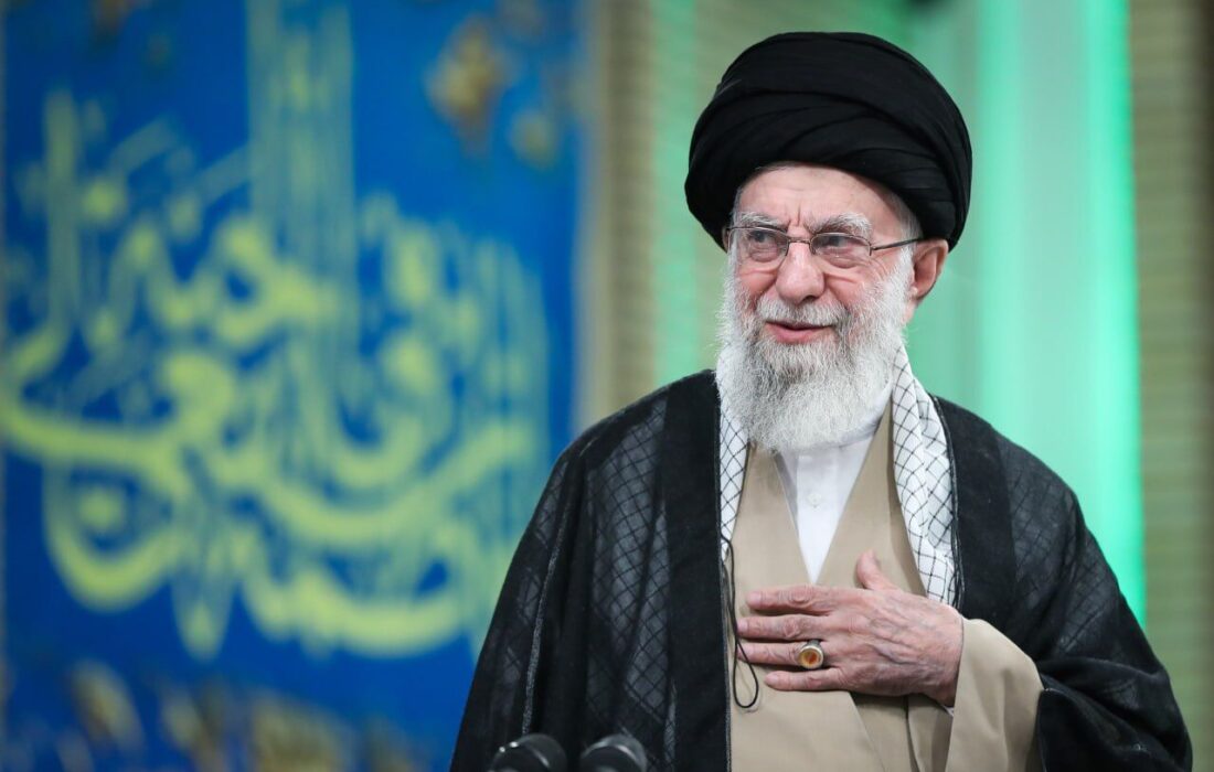 رهبر معظم انقلاب: کارگر سرمایه اصلی برای تحقق شعار سال است