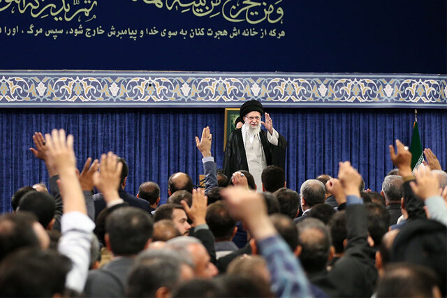 رهبر انقلاب:حرف آمریکاییها درباره اجازه غنیسازی ندادن غلط زیادی است