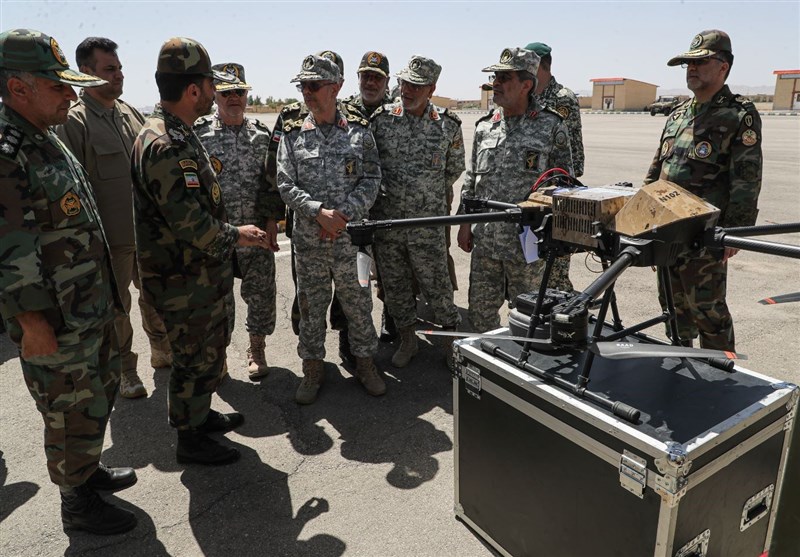 از سه سامانه پهپادی جدید در سازمان رزم نیروی زمینی ارتش رونمایی شد