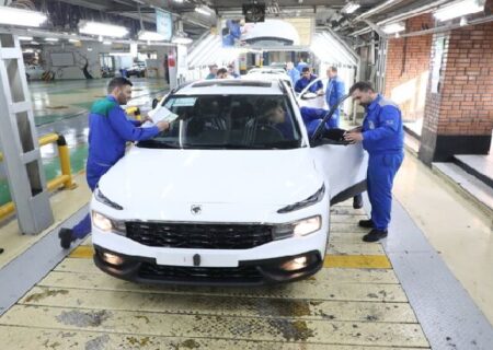 تحویل خودروی ری‌را از سر گرفته می‌شود