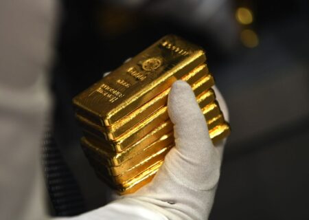 آخرین قیمت طلا، سکه و دلار تا پیش از امروز ۱۷ اردیبهشت ۱۴۰۴