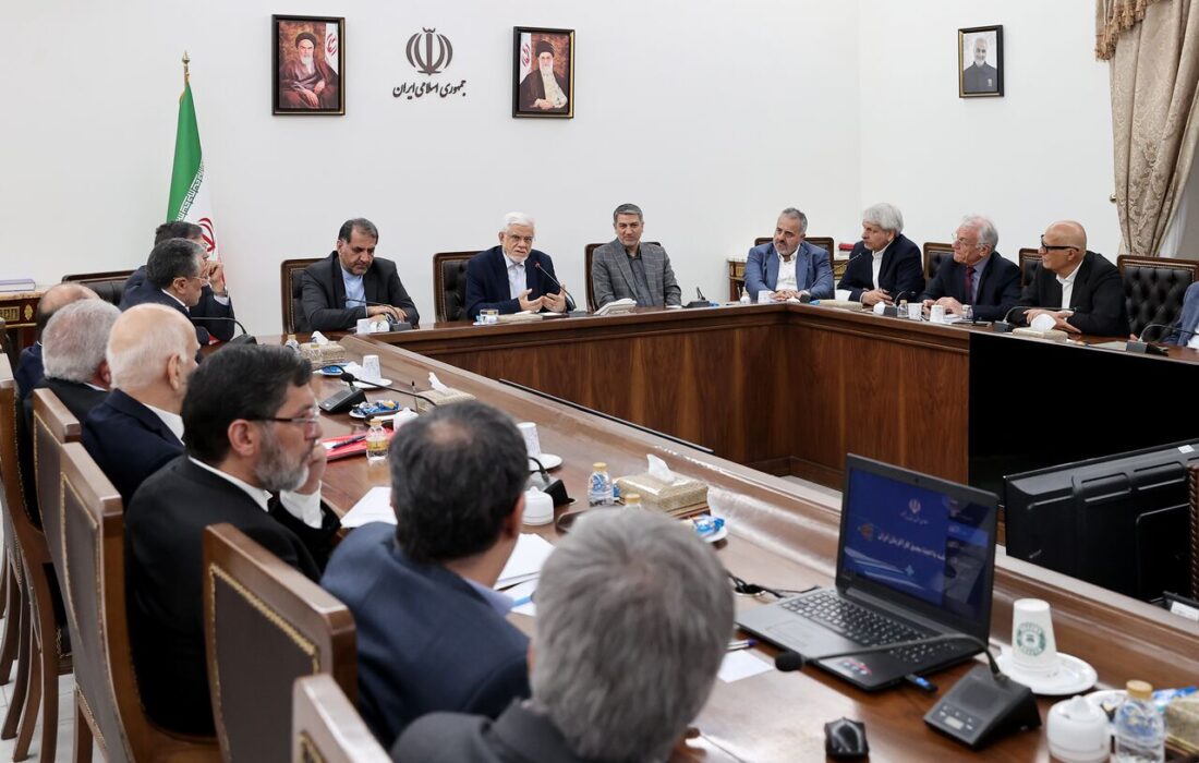 باید در نظام اداری کشور تجدیدنظر شود