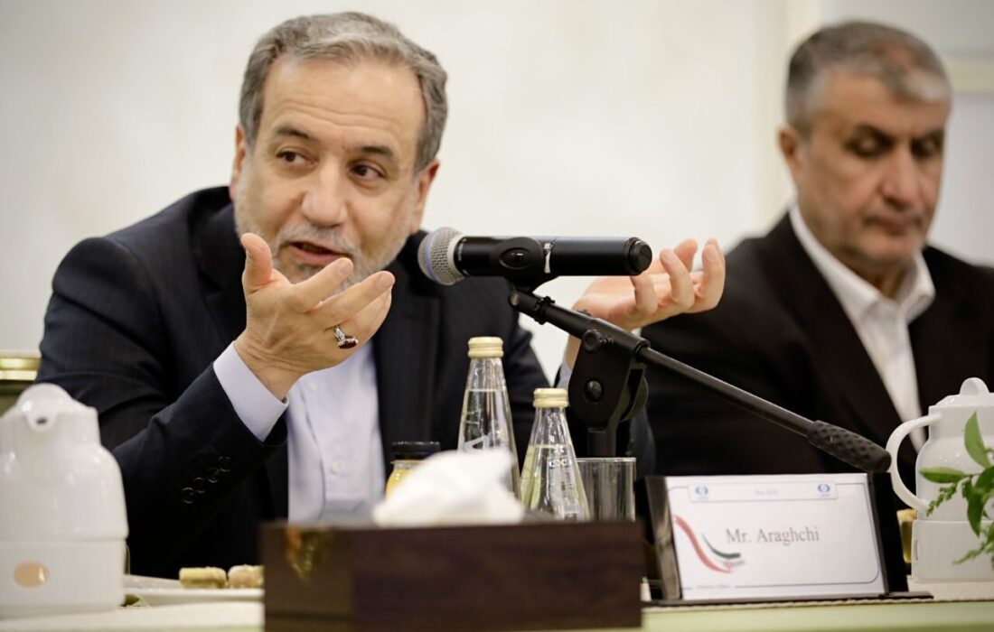 ایرانیان نمیپذیرند از داشتن صنعت هستهای صلحآمیز محروم شوند