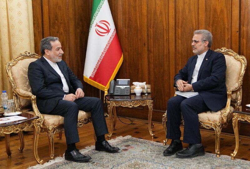 عراقچی بر تقویت و گسترش بیش از پیش روابط تهران و کاراکاس تاکید کرد