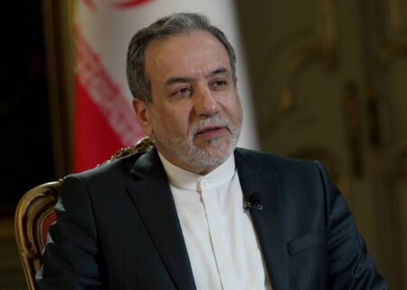 عراقچی در نشست فوق‌العاده سازمان همکاری اسلامی شرکت می‌کند