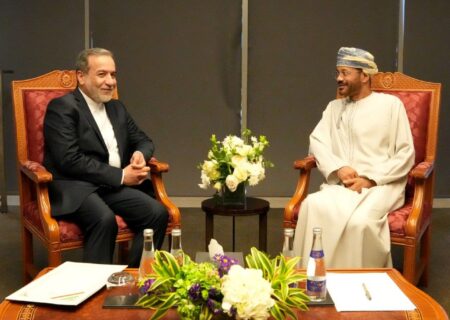 رایزنی وزیران امور خارجه ایران و عمان در ایتالیا