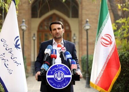 فرهادی: مدارس با تصمیم‌ استانداران «پناهگاه» می شوند