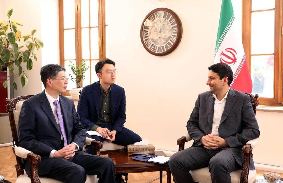 ضرورت توسعه همکاری‌های دوجانبه تهران و پکن و اجرای توافقات راهبردی