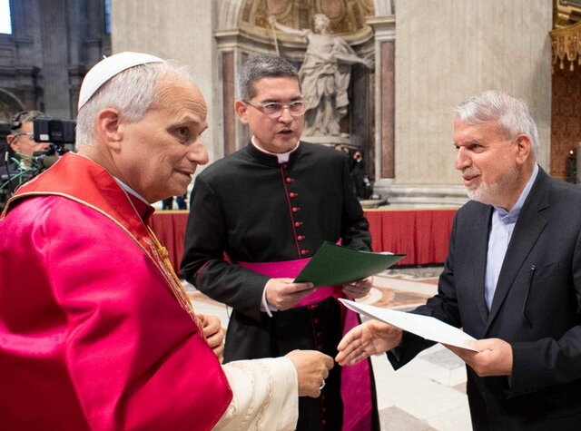 در دیدار صالحی امیری با پاپ و وزیر خارجه واتیکان چه گفته شد؟