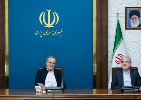 ماده واحده الزام پشتیبانی از فعالیت­‌های تحقیقاتی هیأت علمی دانشگاه‌­ها ابلاغ شد