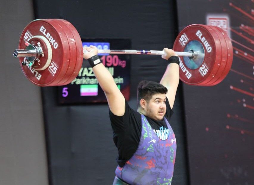 نوجوان اردبیلی در مسیر رضا زاده