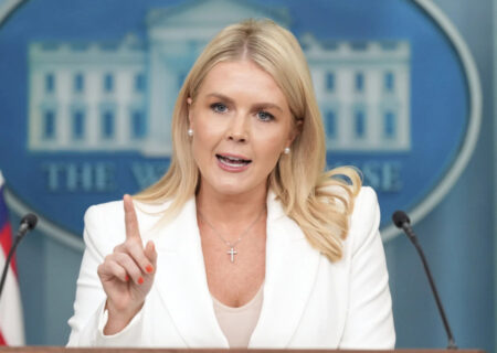 ادعای کاخ سفید: ترامپ خواهان صلح است؛ در مسیر دیپلماتیک با ایران قرار داریم