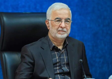 مومنی: در جنگ ۱۲ روزه از ذخایر استراتژیک استفاده نشد/ نیروهای امدادی، درمانی، امنیتی و انتظامی شب و روز پای کار هستند