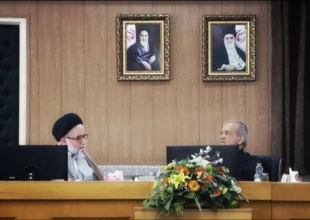 شورای معاونین وزارت اطلاعات با حضور رییس‌جمهوری تشکیل شد