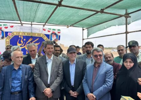 آیین کلنگ‌زنی سومین مدرسه خیرساز عبایی در کوهپایه